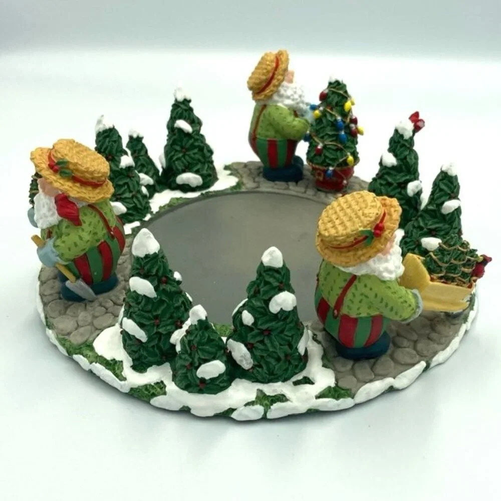 The White Barn Candle Co Christmas‎ Candle Holder Santas & Xmas Trees